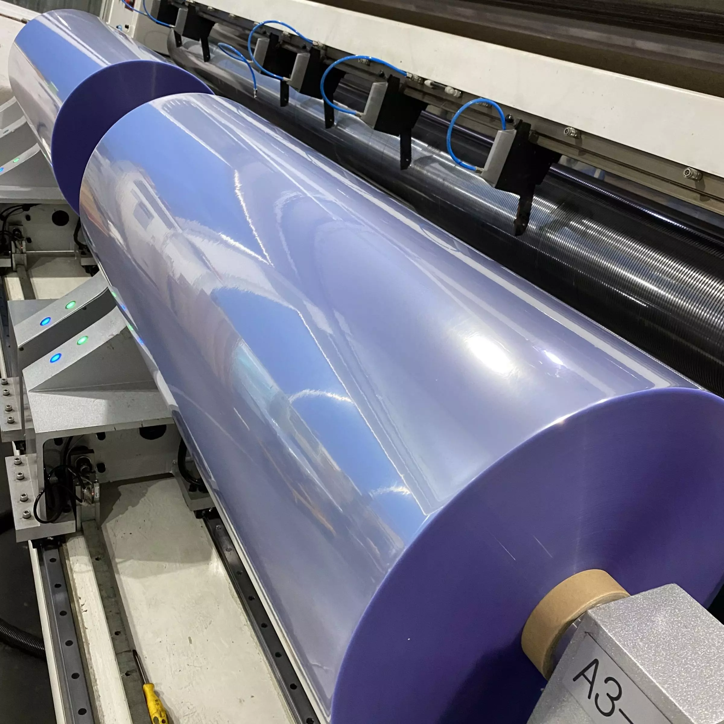 Cast PVC vs. Calendered PVC